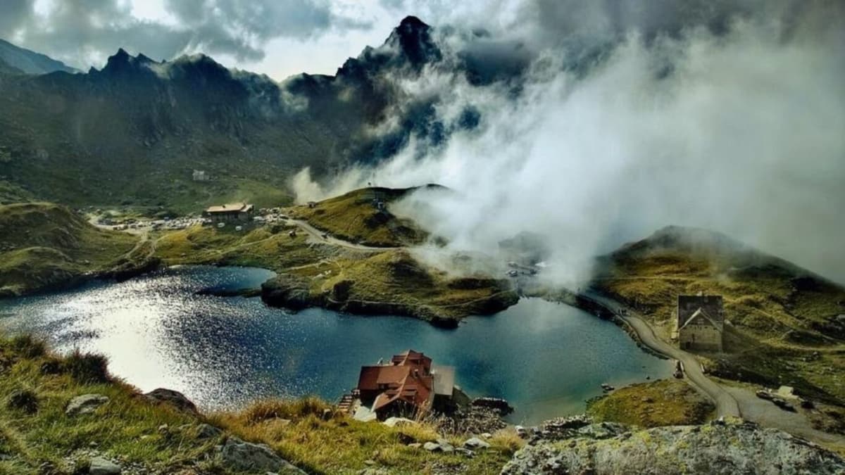 Drumeție ușoară pe Transfăgărășan – Lacul Bâlea și împrejurimile sale