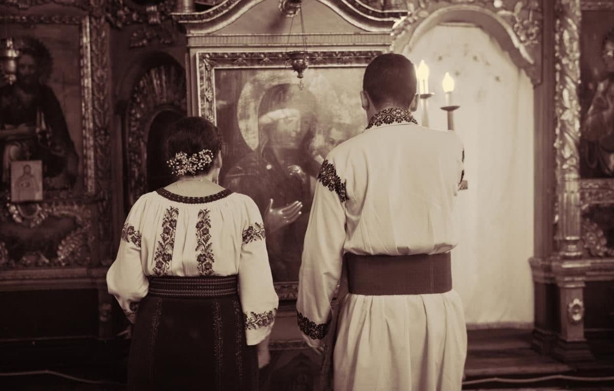 Nunta tradițională în Țara Făgărașului – Obiceiuri, muzică și povești din satul românesc